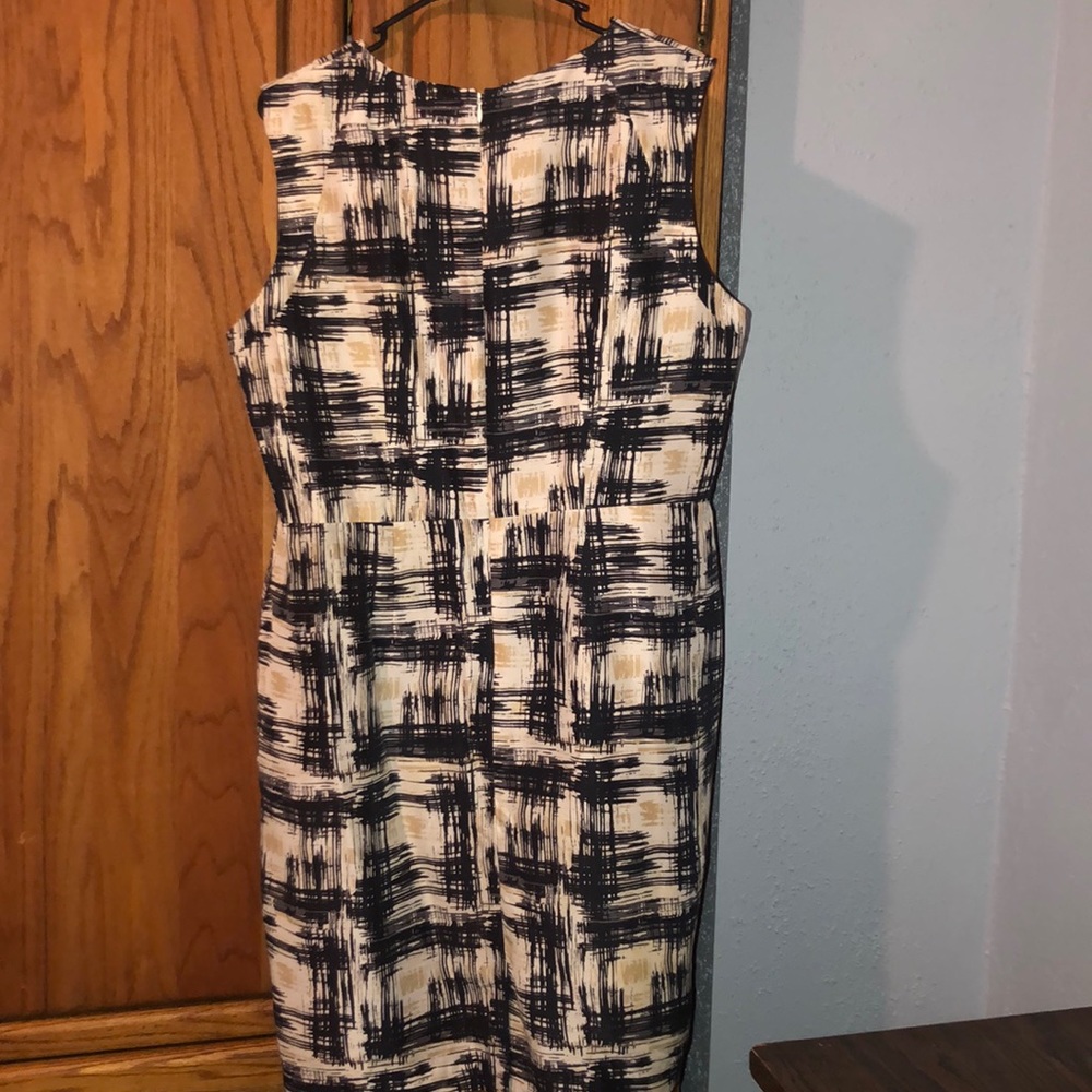 Pendleton Dress - Picture 3 of 4